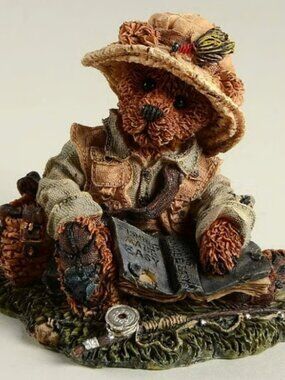 Otis - the Fisherman - 2249-06 - Bearstone Collection by Boyds Bears BOXED